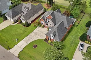 271 Falling Water Rd, Spring Lake, NC 28390 - Photo 4
