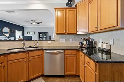 2816 Ally Rayven Drive, Fayetteville, NC 28306 - Photo 8