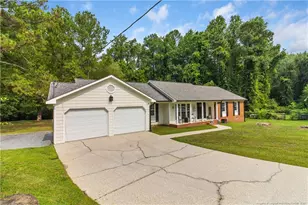 2502 Cranton Cir, Fayetteville, NC 28304 - Photo 2
