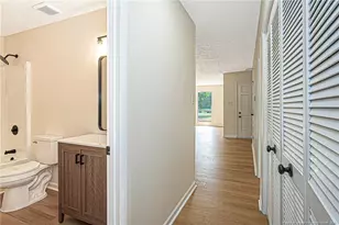 912 Hunters View Dr, Fayetteville, NC 28312 - Photo 36