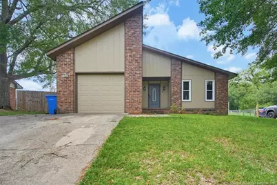 6941 Melbourne Drive, Fayetteville, NC 28314 - Photo 2