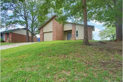 6941 Melbourne Drive, Fayetteville, NC 28314 - Photo 4