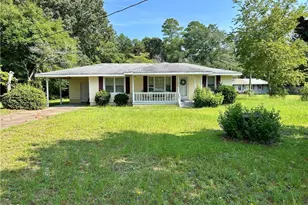 2669 Blossom Rd, Fayetteville, NC 28348 - Photo 1