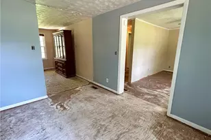 2669 Blossom Rd, Fayetteville, NC 28348 - Photo 12