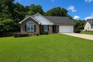 518 Foxdenton Pl, Fayetteville, NC 28303 - Photo 1