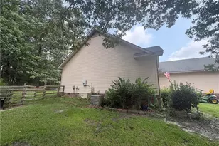145 Cornwallis Ct, Raeford, NC 28376 - Photo 12