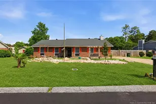 6936 Wickersham Dr, Fayetteville, NC 28314 - Photo 2