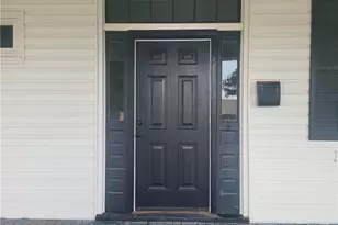 708 N Cedar St, Lumberton, NC 28358 - Photo 4