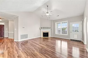 1320 Kershaw Loop, Fayetteville, NC 28314 - Photo 8