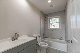 226 Odell Rd, Spring Lake, NC 28390 - Photo 8