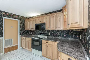 1413 Granada Dr, Fayetteville, NC 28314 - Photo 16