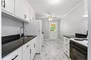 211 Willborough Ave, Fayetteville, NC 28303 - Photo 12