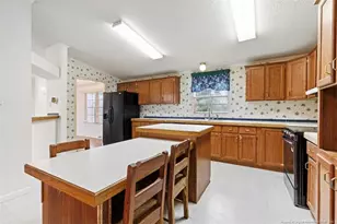 403 Old Kingsdale Rd, Lumberton, NC 28358 - Photo 14