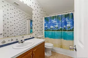403 Old Kingsdale Rd, Lumberton, NC 28358 - Photo 16
