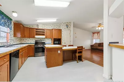403 Old Kingsdale Road, Lumberton, NC 28358 - Photo 12