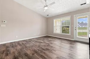 513 Meadowland Ct, Hope Mills, NC 28348 - Photo 8