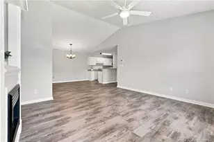 513 Meadowland Ct, Hope Mills, NC 28348 - Photo 10