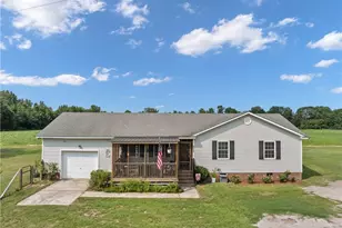 1435 Old Mintz Hwy, Roseboro, NC 28382 - Photo 2