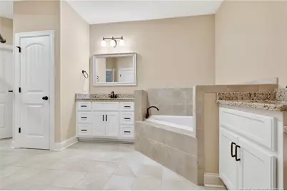 5844 Dottie Circle, Hope Mills, NC 28348 - Photo 18