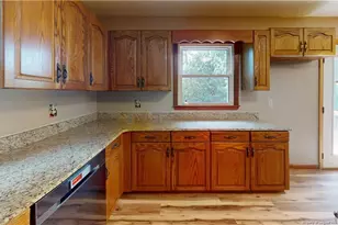 724 Galloway Dr, Fayetteville, NC 28303 - Photo 10