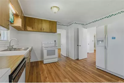 2902 Cornell Drive, Sanford, NC 27332 - Photo 10