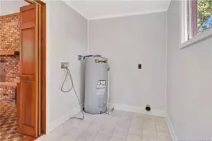 314 W 18th St, Lumberton, NC 28358 - Photo 16