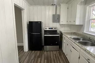715 S 3rd St, Smithfield, NC 27577 - Photo 6