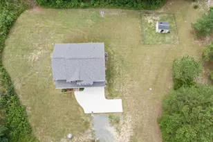 464 Denny Ln, Carthage, NC 28327 - Photo 4