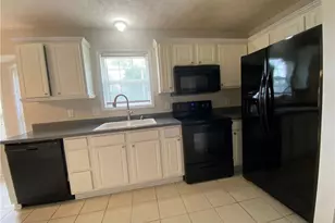 183 Independence Dr, Raeford, NC 28376 - Photo 10