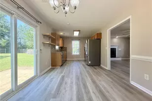 81 Essex Ct W, Sanford, NC 27332 - Photo 6