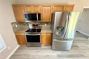 81 Essex Ct W, Sanford, NC 27332 - Photo 8