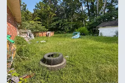 140 Berkley Road, Saint Pauls, NC 28384 - Photo 16