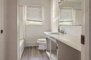140 Berkley Rd, Saint Pauls, NC 28384 - Photo 8