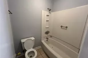 7041 Candlewood Dr, Fayetteville, NC 28314 - Photo 6
