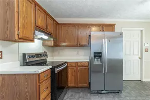 405 Southland Dr, Fayetteville, NC 28311 - Photo 14