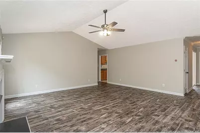402 Roundtrtee Drive, Fayetteville, NC 28303 - Photo 18