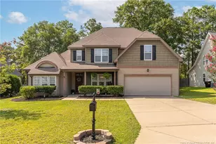 598 Heathrow Dr, Spring Lake, NC 28390 - Photo 2