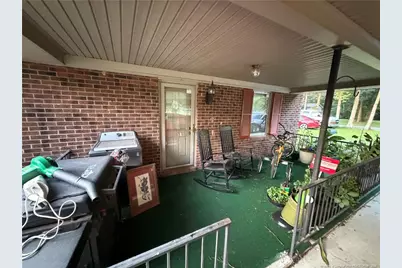 906 S Johnson St, Mount Olive, NC 28365 - Photo 6