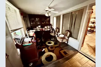906 S Johnson St, Mount Olive, NC 28365 - Photo 8