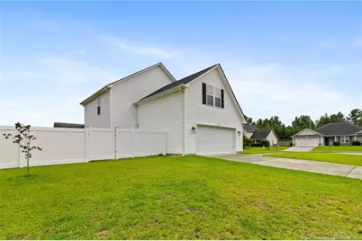 118 Newport Court, Raeford, NC 28376 - Photo 4