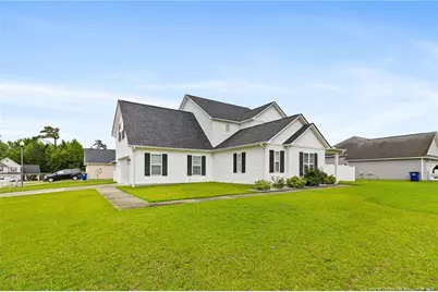 118 Newport Court, Raeford, NC 28376 - Photo 2