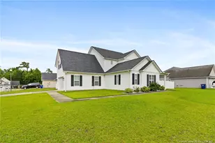 118 Newport Ct, Raeford, NC 28376 - Photo 2