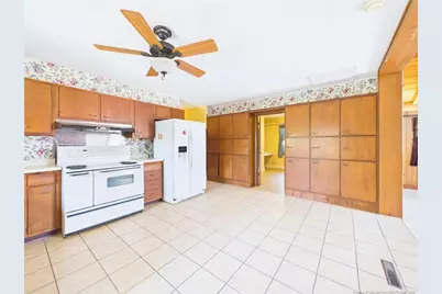 1815 Sunnyside Circle, Fayetteville, NC 28305 - Photo 10