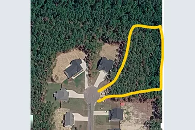 5716 Brooks Tree Court, Fayetteville, NC 28311 - Photo 2