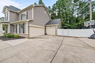 210 Huzzas Cir, Cameron, NC 28326 - Photo 2