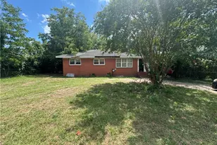 5307 Williamsburgh Dr, Fayetteville, NC 28304 - Photo 12
