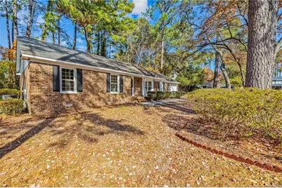 5890 Waccamaw Court, Fayetteville, NC 28314 - Photo 2