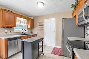 112 Hosta Dr, Raeford, NC 28376 - Photo 12