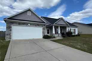 134 Whitetail Ct, Raeford, NC 28376 - Photo 2