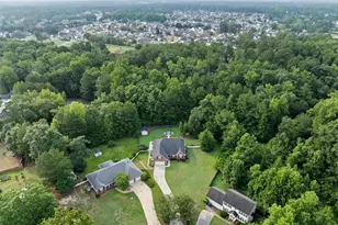 7202 Scenic View Dr, Fayetteville, NC 28306 - Photo 4